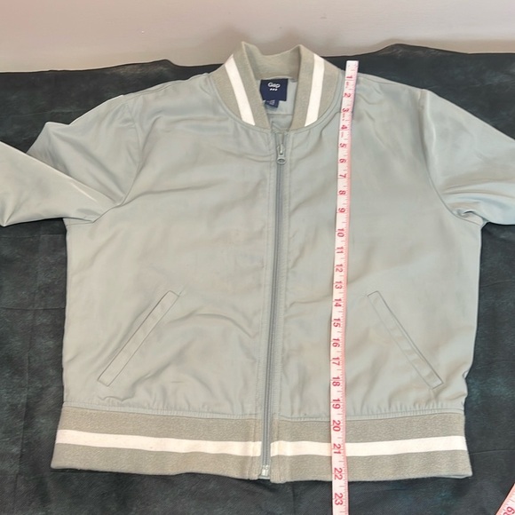 🔥GAP Bomber Jacket Sage Green Jacket🔥 - Picture 4 of 6